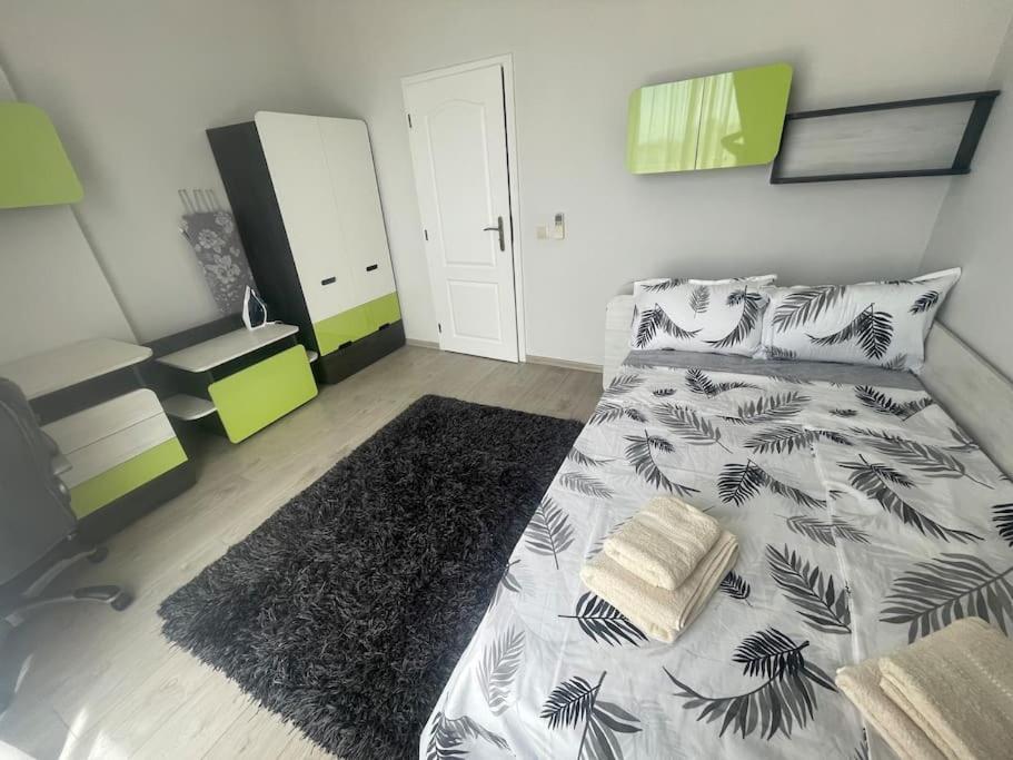 Spacious Prestige Penthouse Varna Esterno foto