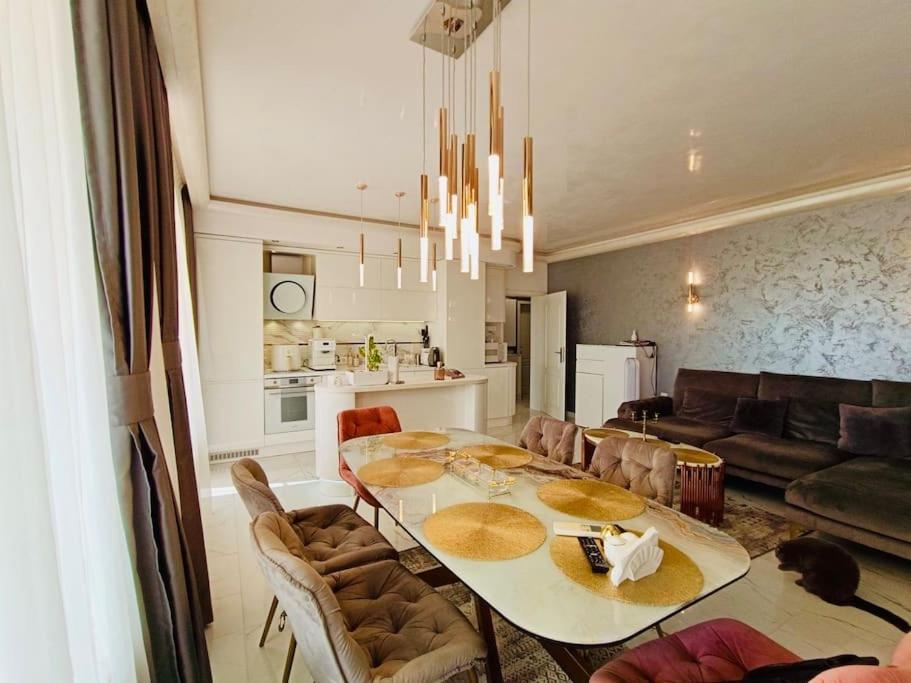 Spacious Prestige Penthouse Varna Esterno foto
